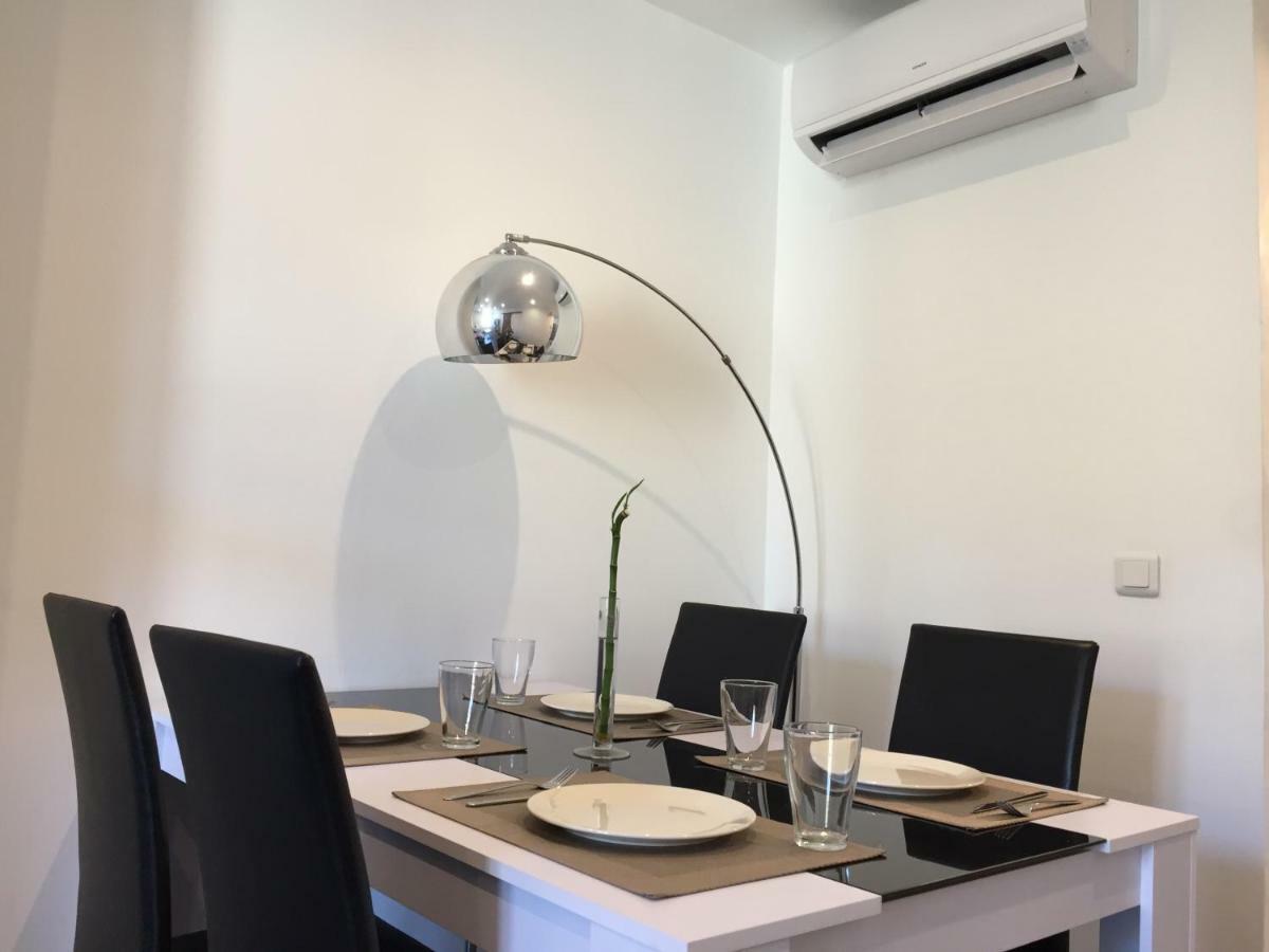 Appartement T2 Hyper centre clim,WIFI à Hyères Extérieur photo